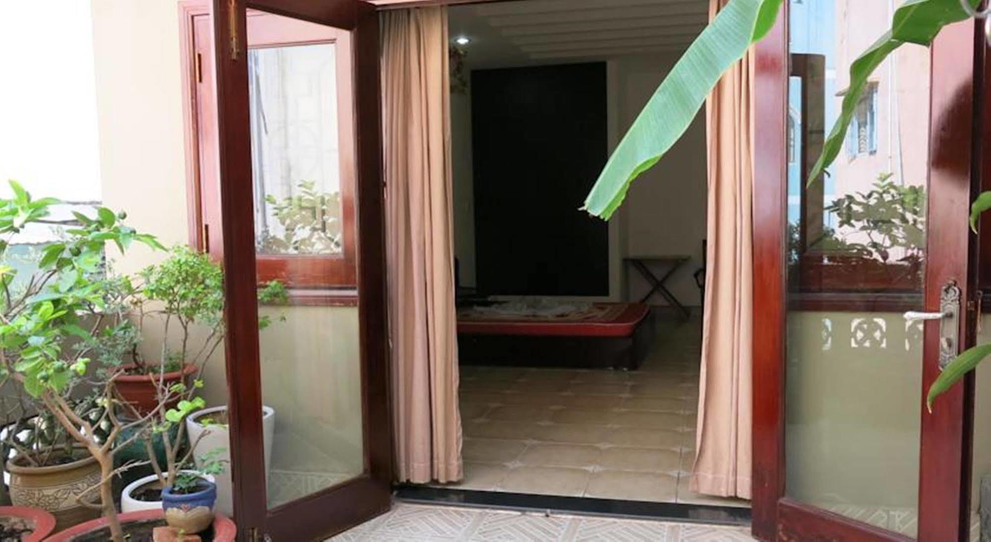 Banana Leaf Khách sạn